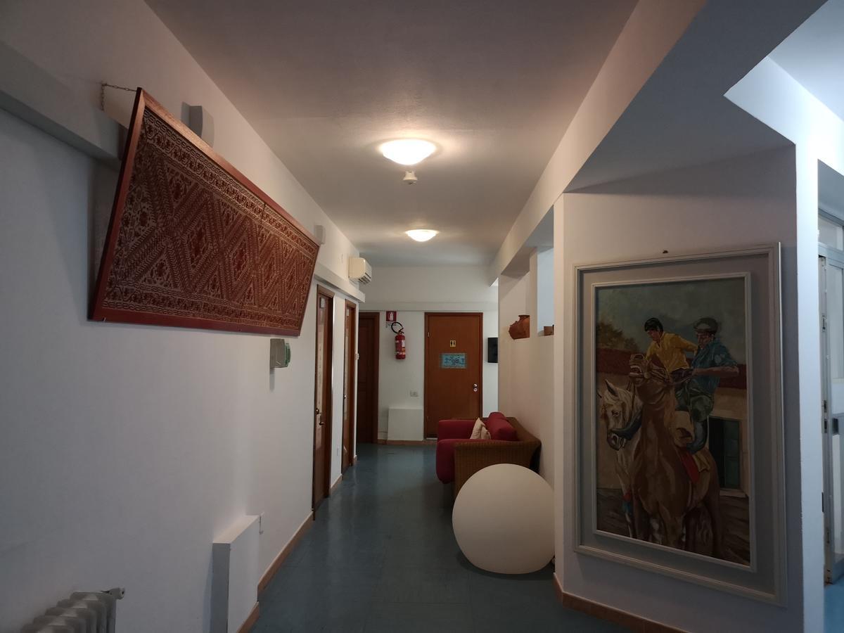 Hotel Marghine Macomer Esterno foto